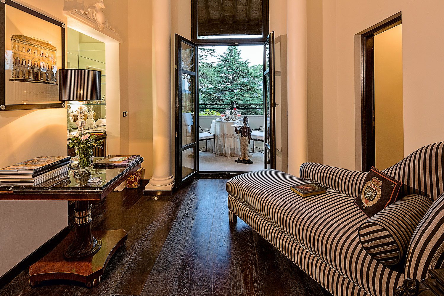Parco Del Principe Honeymoon Suite